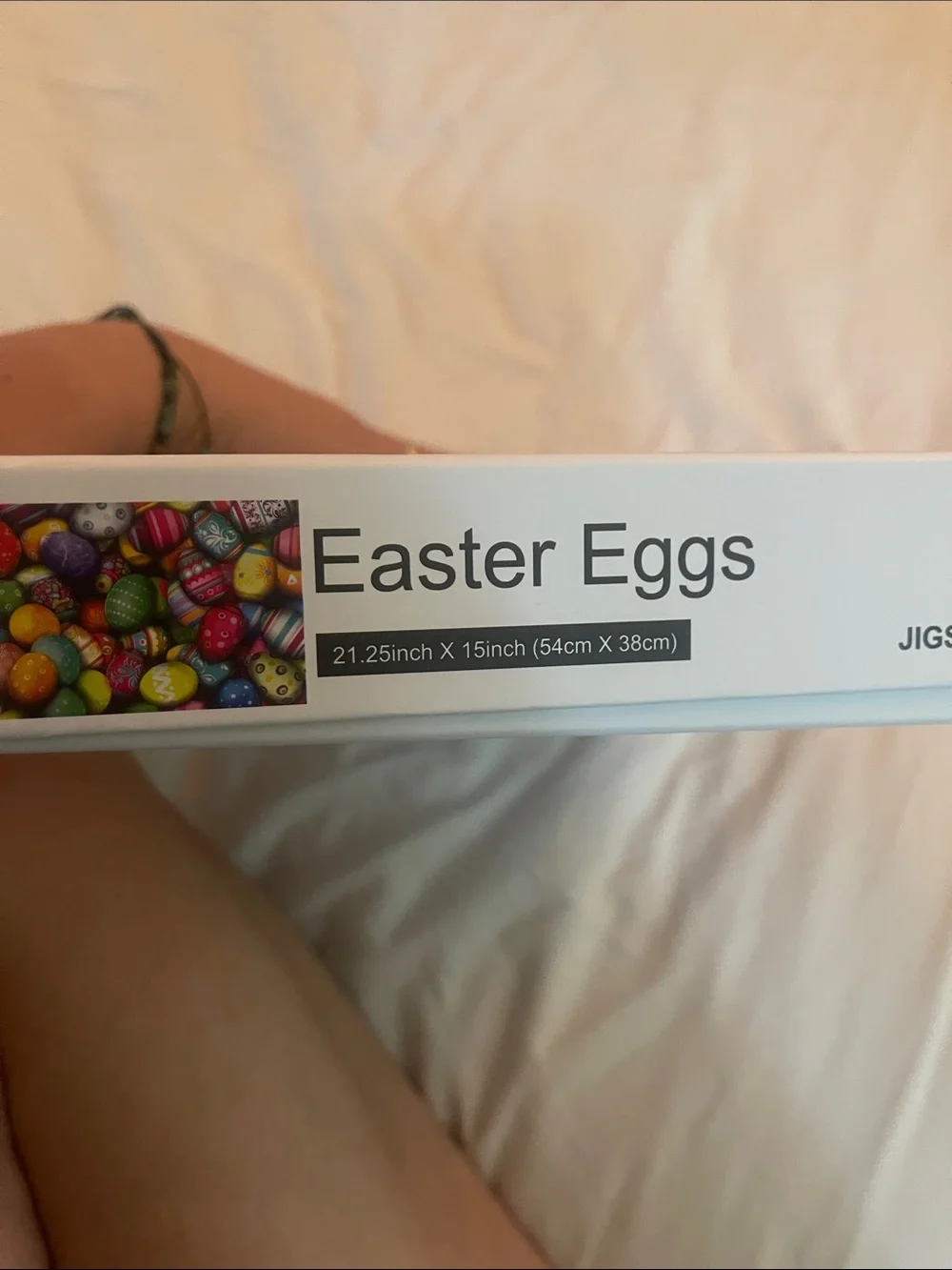 Easter Eggs Jigsaw Puzzle - Colorful Decorative Eggs nwt 300 pieces